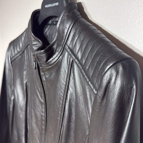 Guess Genuine Leather Jacket Women’s Size M - Picture 3 of 10